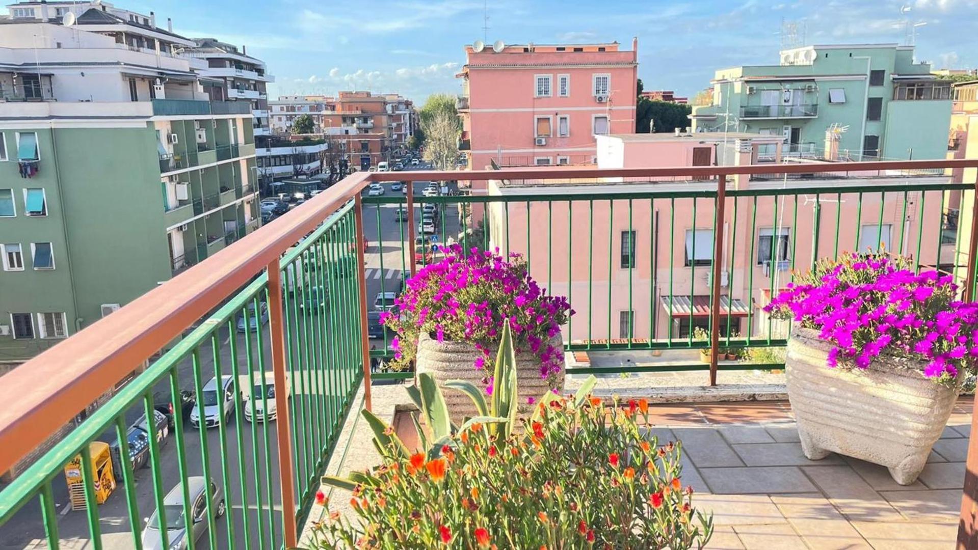 Panoramic And Bright Penthouse Is Waiting For You Apartamento Roma