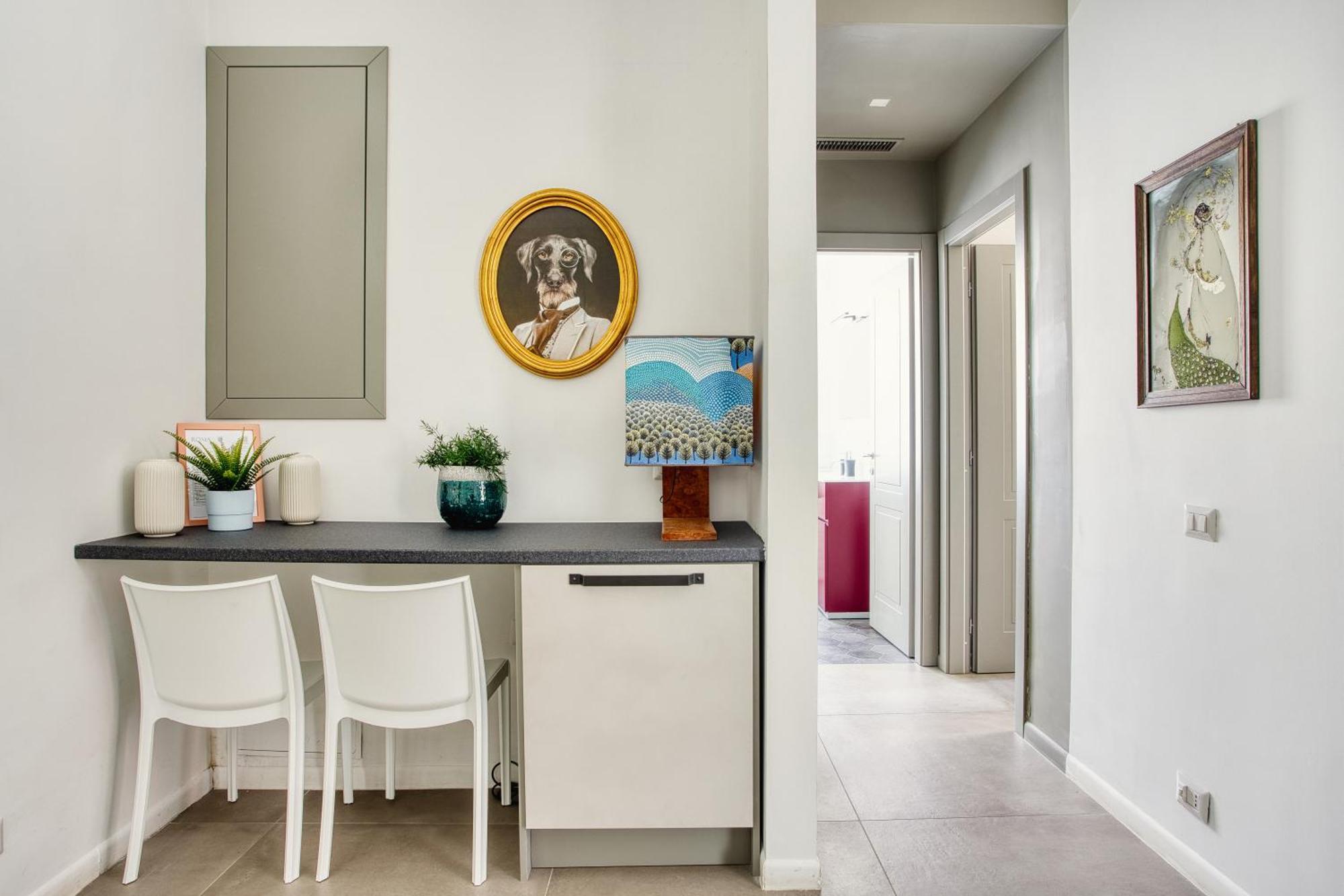 Clausim Domus: New Brightful Flat Next To The Vatican Appartement *
