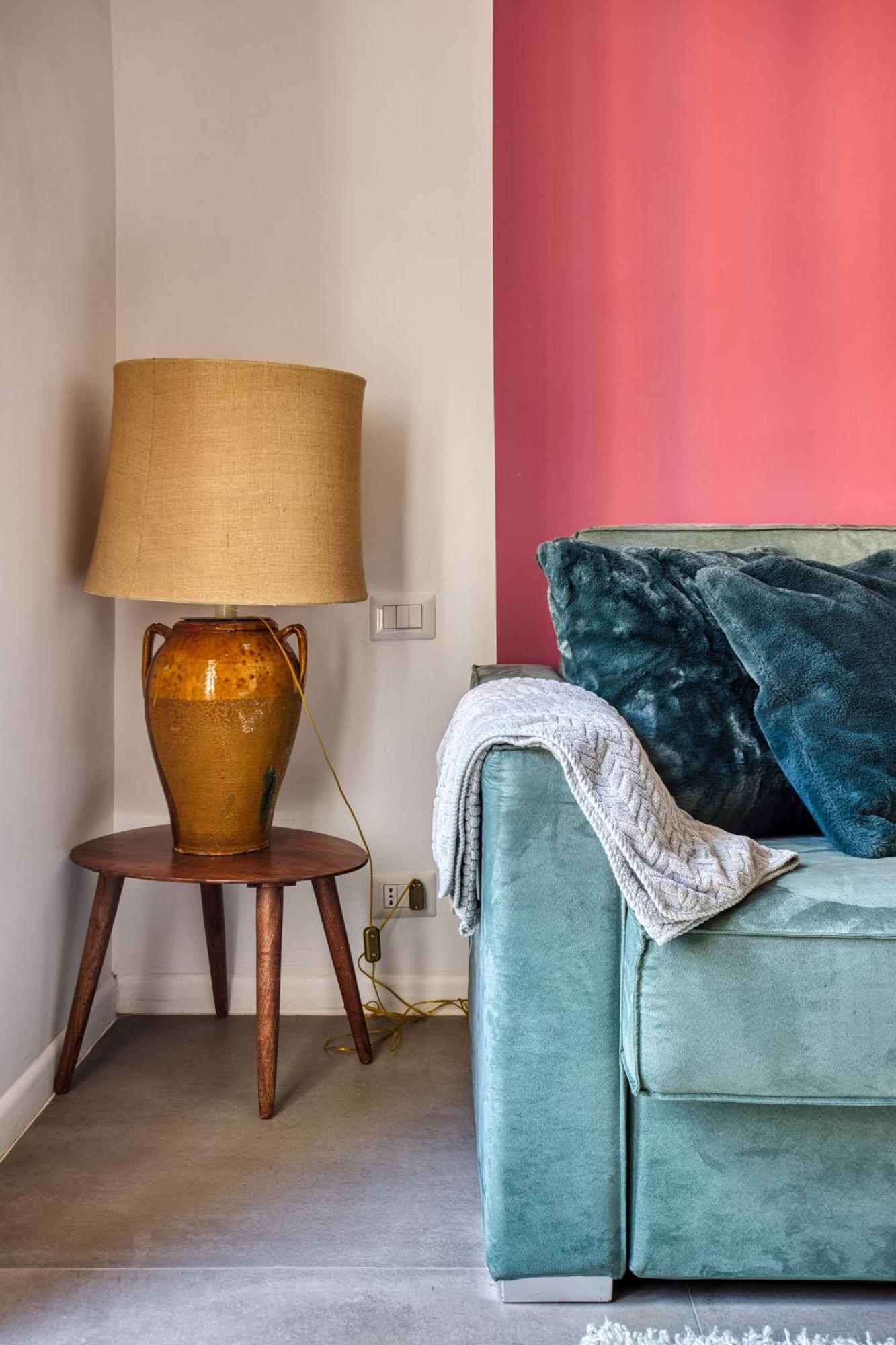 Clausim Domus: New Brightful Flat Next To The Vatican * Rome
