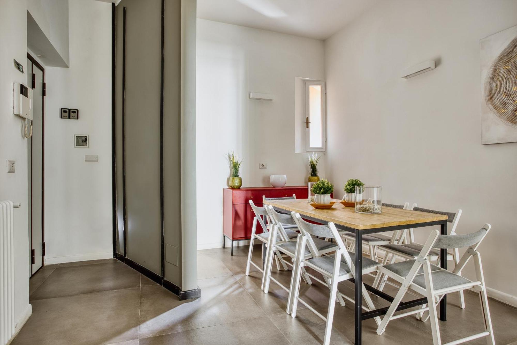 Appartement Clausim Domus: New Brightful Flat Next To The Vatican *
