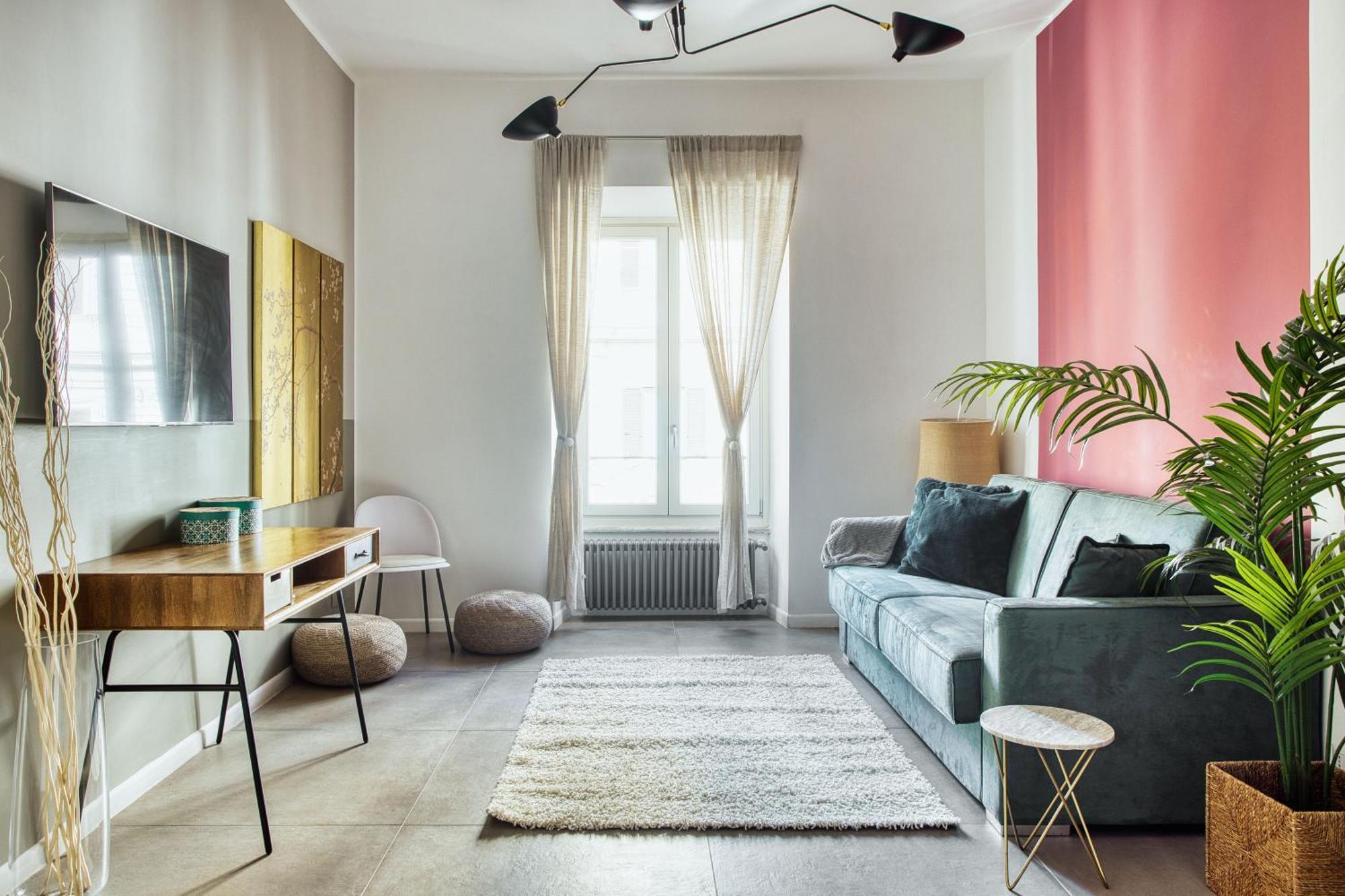 Clausim Domus: New Brightful Flat Next To The Vatican *