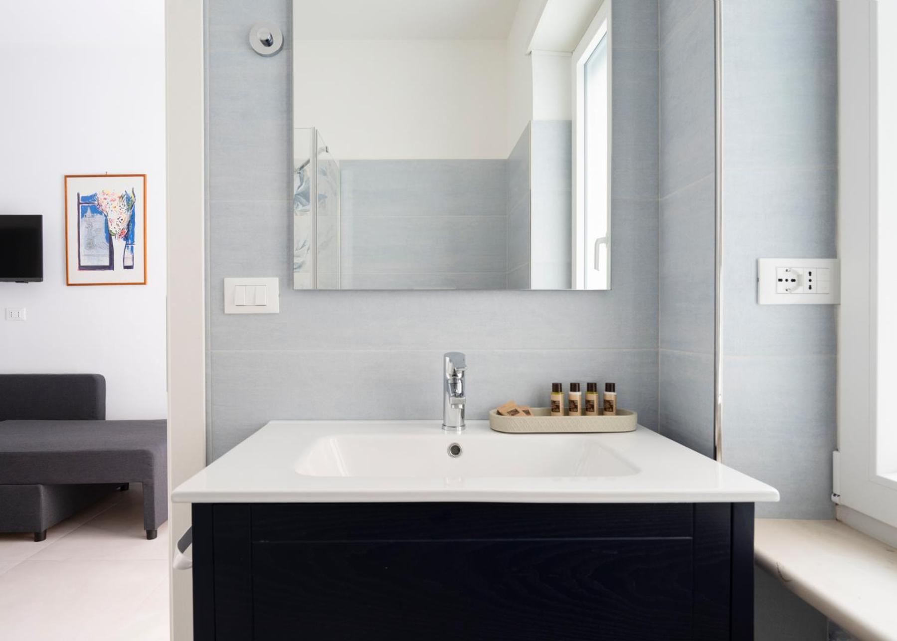 Guest house @urhome - Luxury
