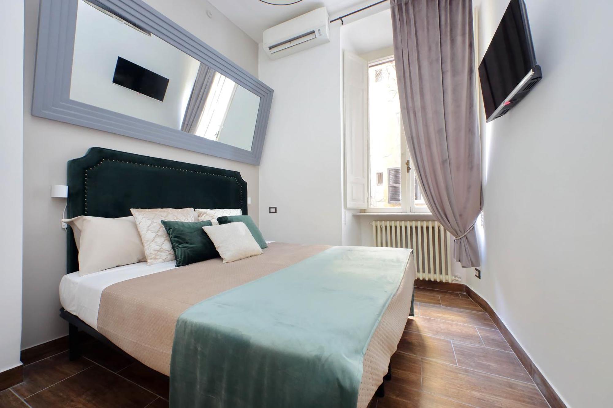 Elegant And New 3 Bedrooms Near S. Peter! Apartment Rome