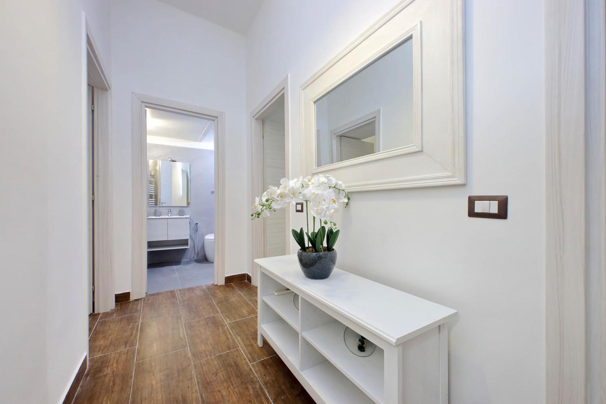 Elegant And New 3 Bedrooms Near S. Peter! Apartment *