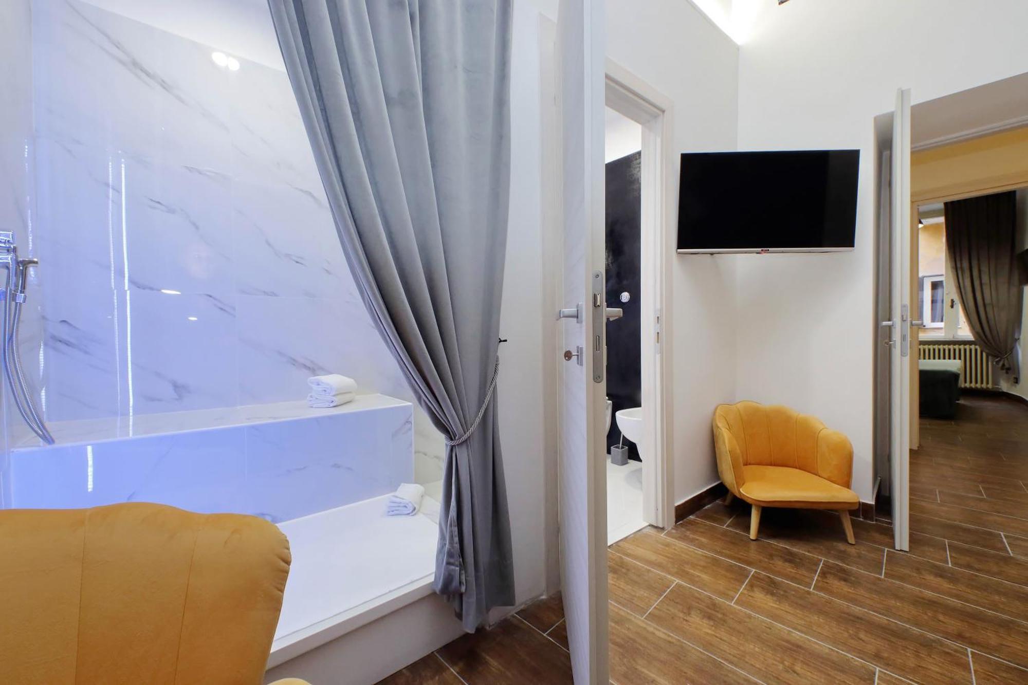 Elegant And New 3 Bedrooms Near S. Peter! * Rome