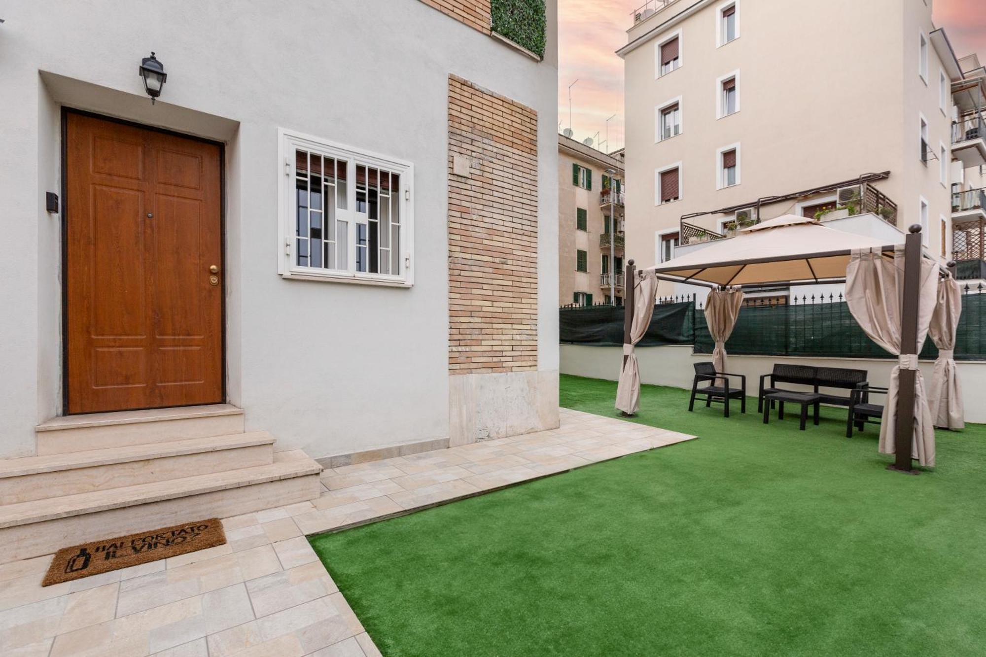 Apartment Luciano Secret Garden *