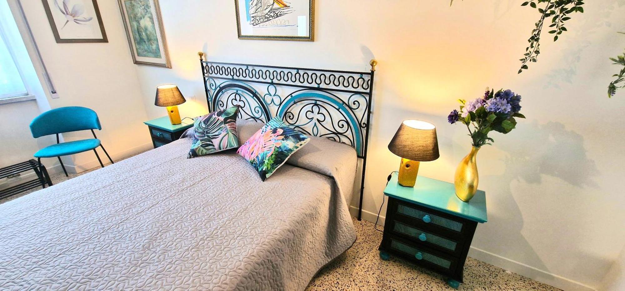 Cecilia House Guest house *