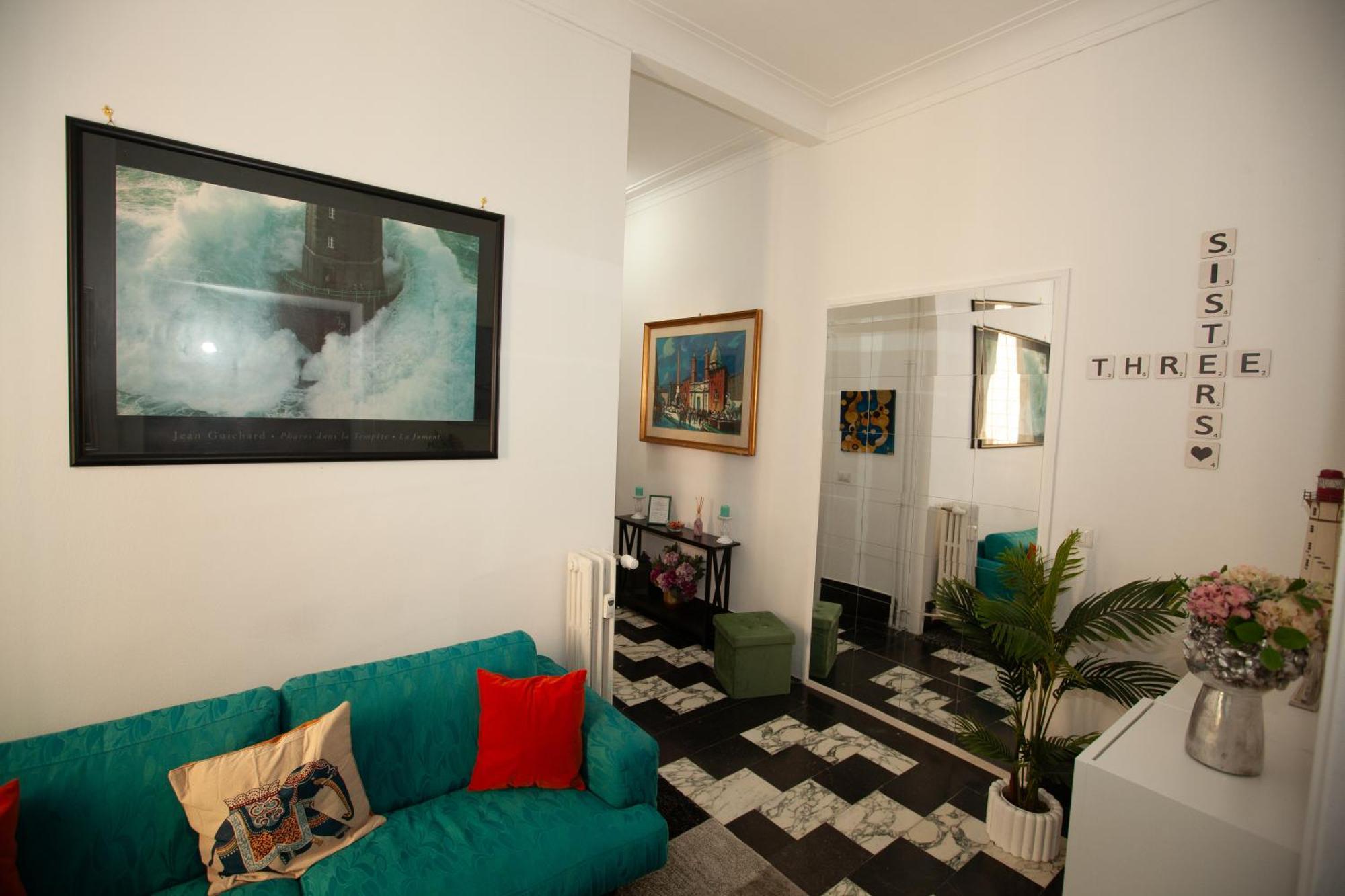 Three Sisters- La Casa Nel Cuore Di Rome