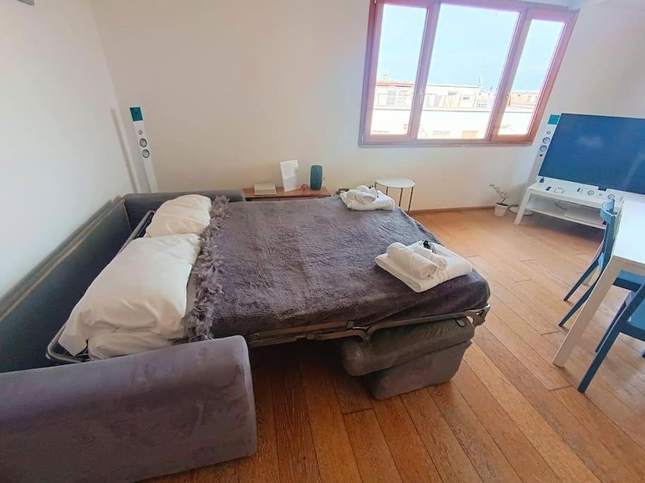10 Min To Center Luxury Panoramic Penthouse Appartement