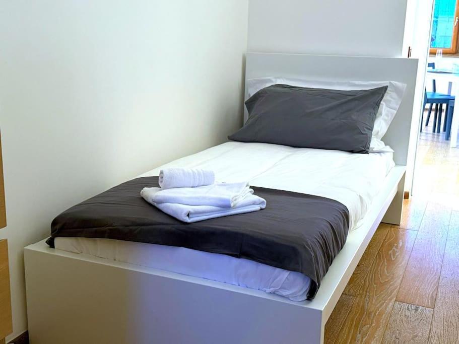 Apartment 10 Min To Center Luxury Panoramic Penthouse Rome