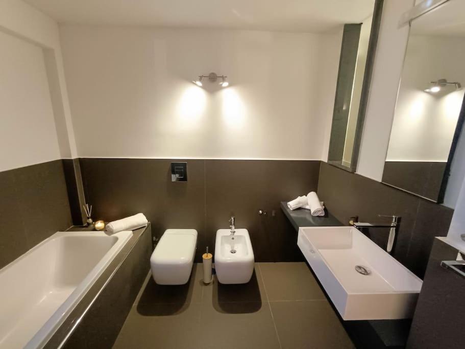 10 Min To Center Luxury Panoramic Penthouse * Rome