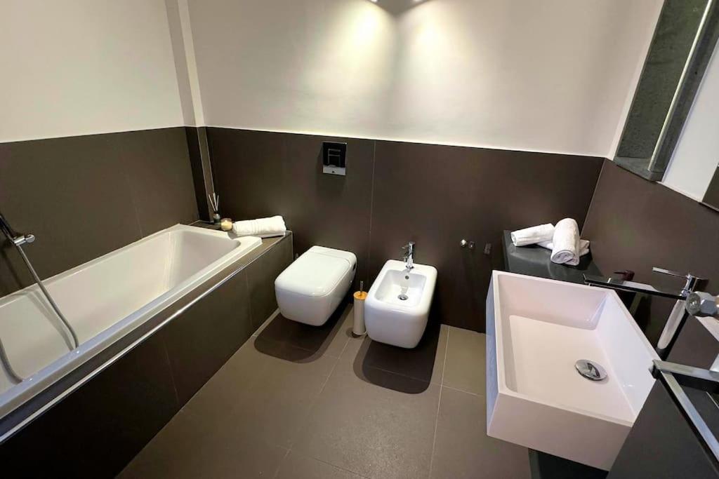 10 Min To Center Luxury Panoramic Penthouse Apartment Rome