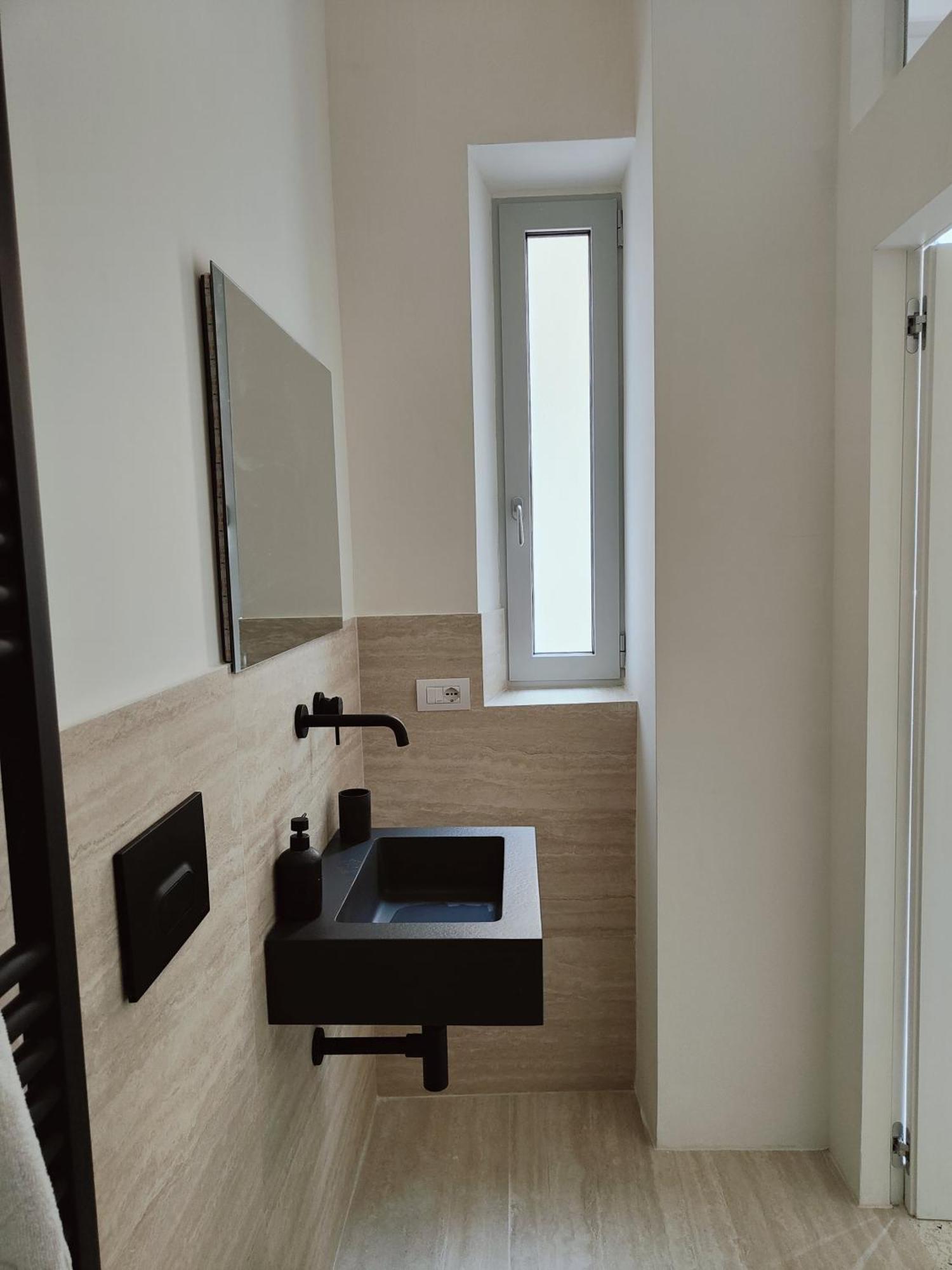 Boutique Via Veneto By Supastays Apartment Rome