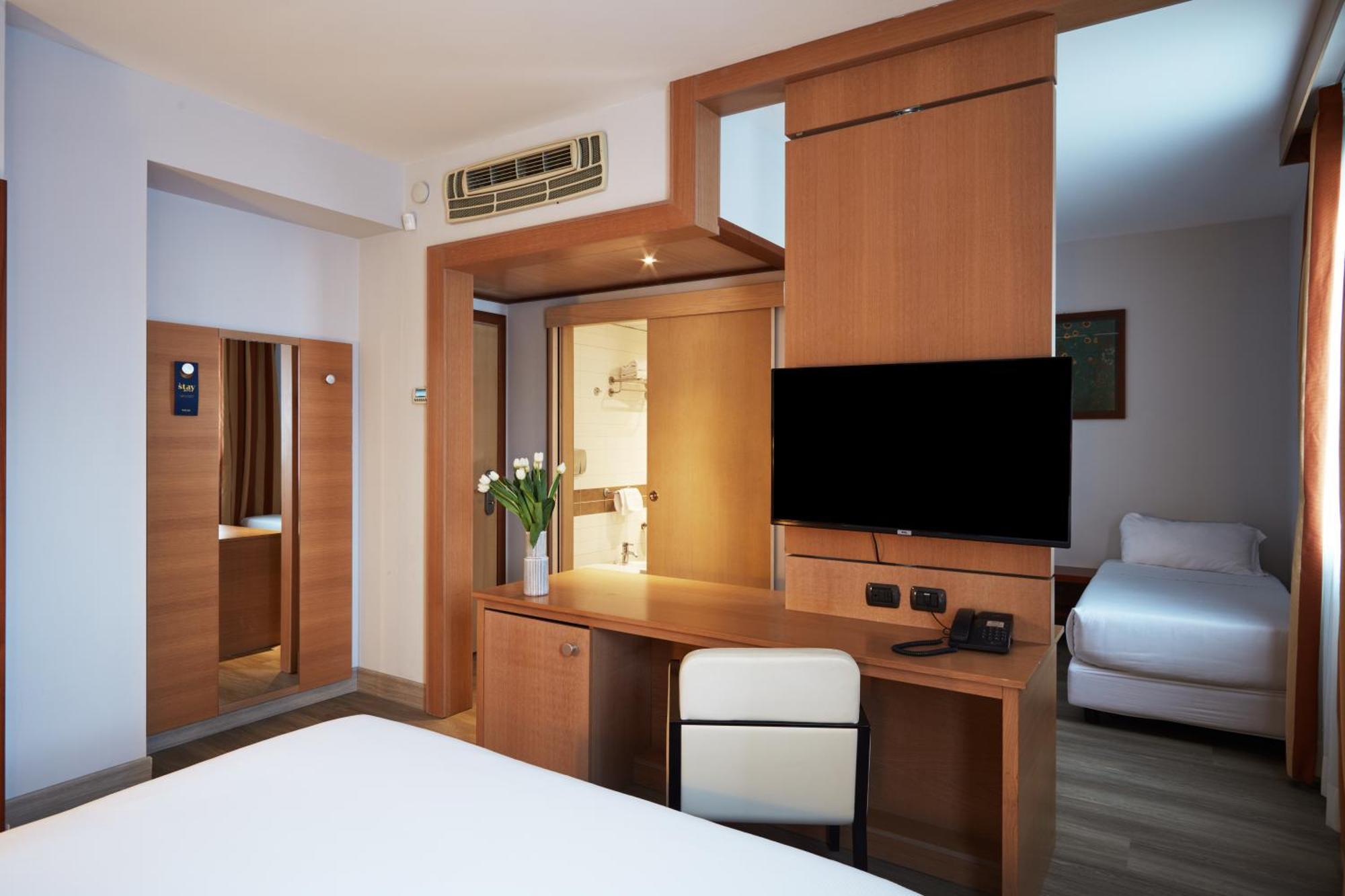 Hotel Belstay Aurelia 4*