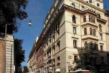 Hotel Aurora *