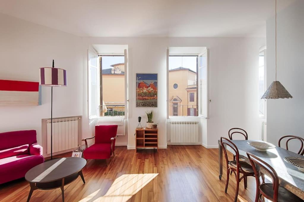 Auditorium Luxury Apartment
