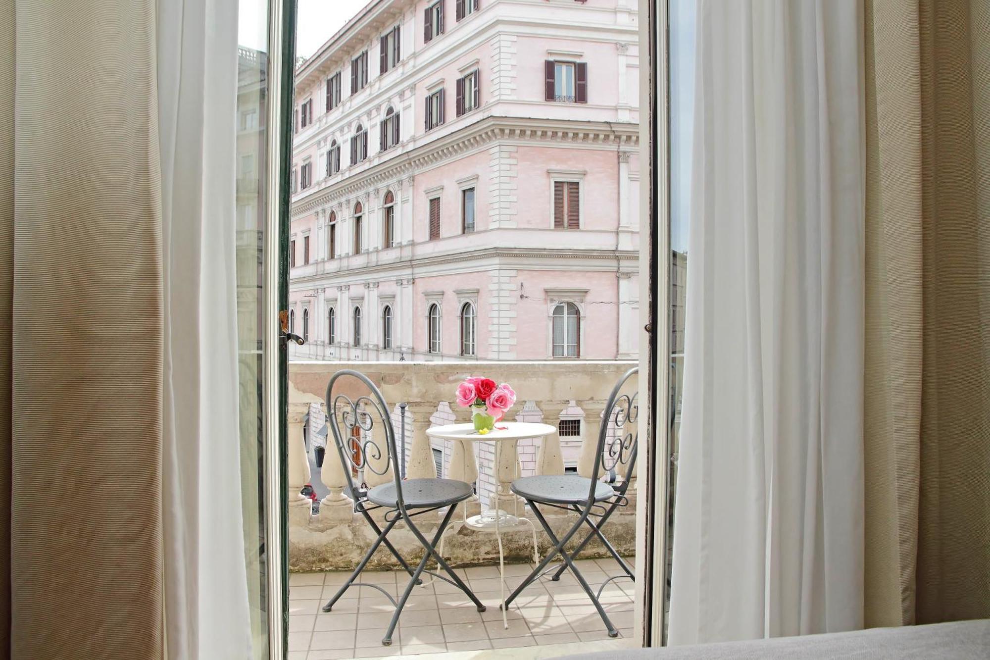 Domus Maggiore * Rome