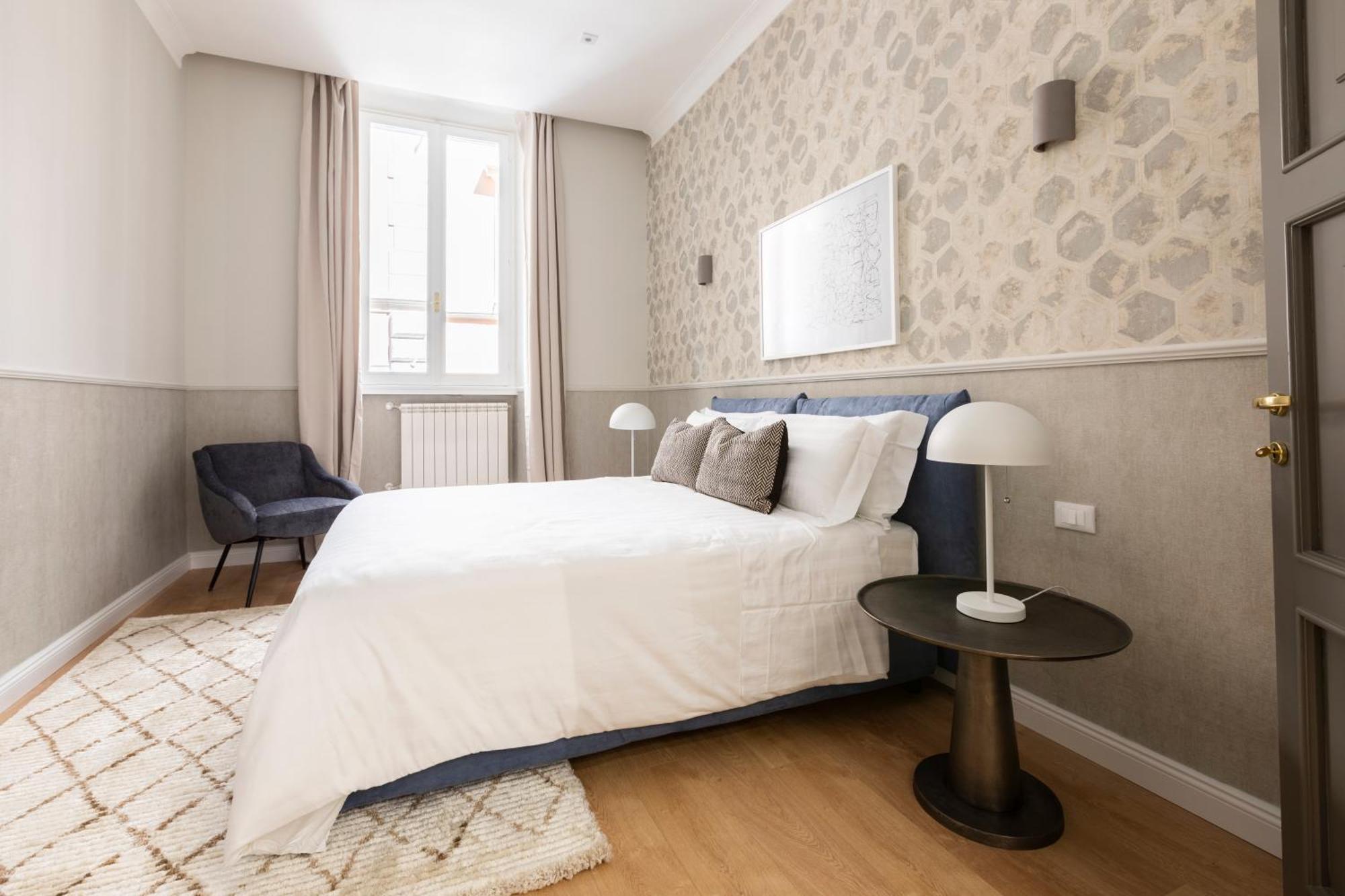 Louly Spanish Steps Aparthotel