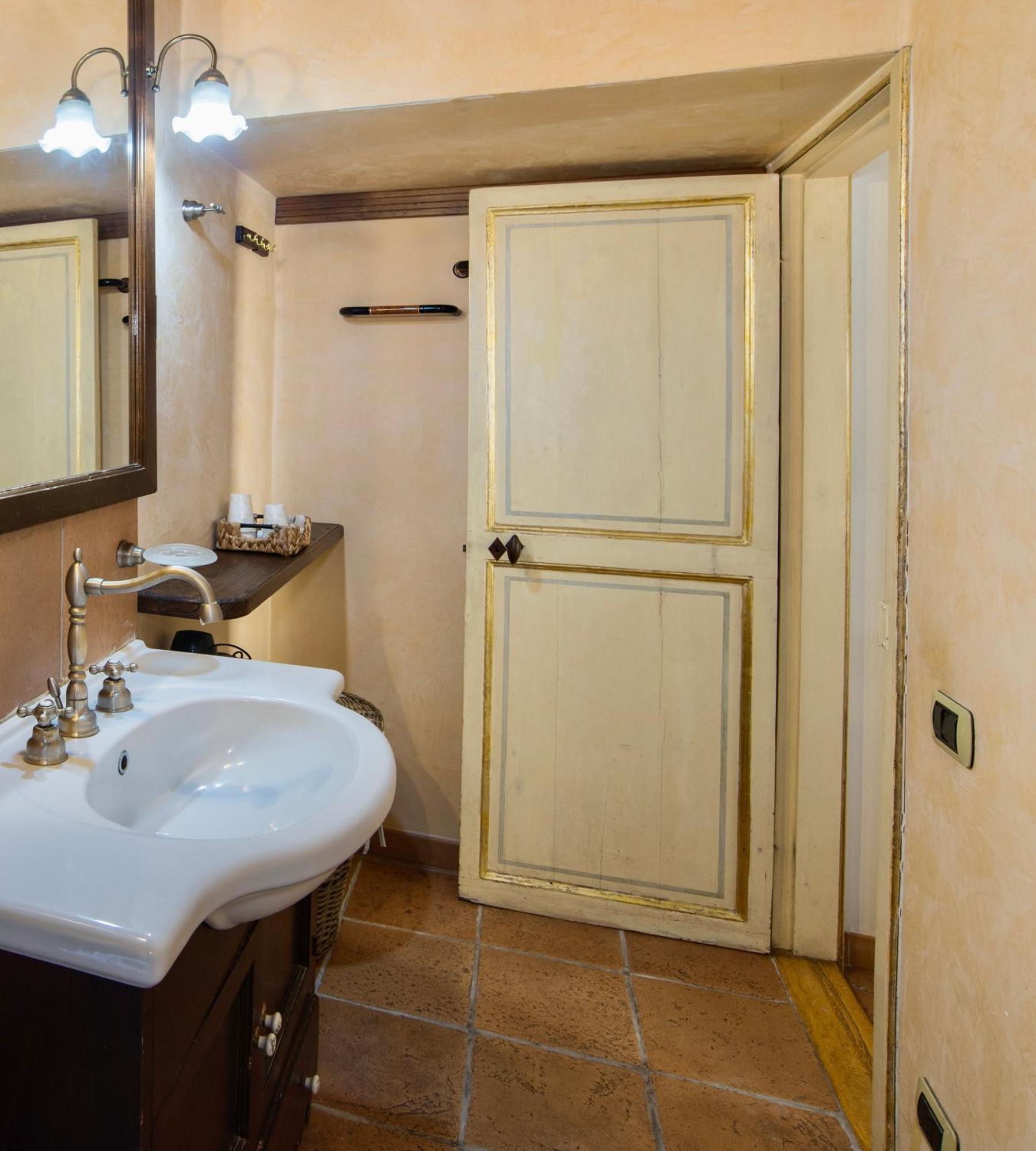 Apartment Trevi Fountain