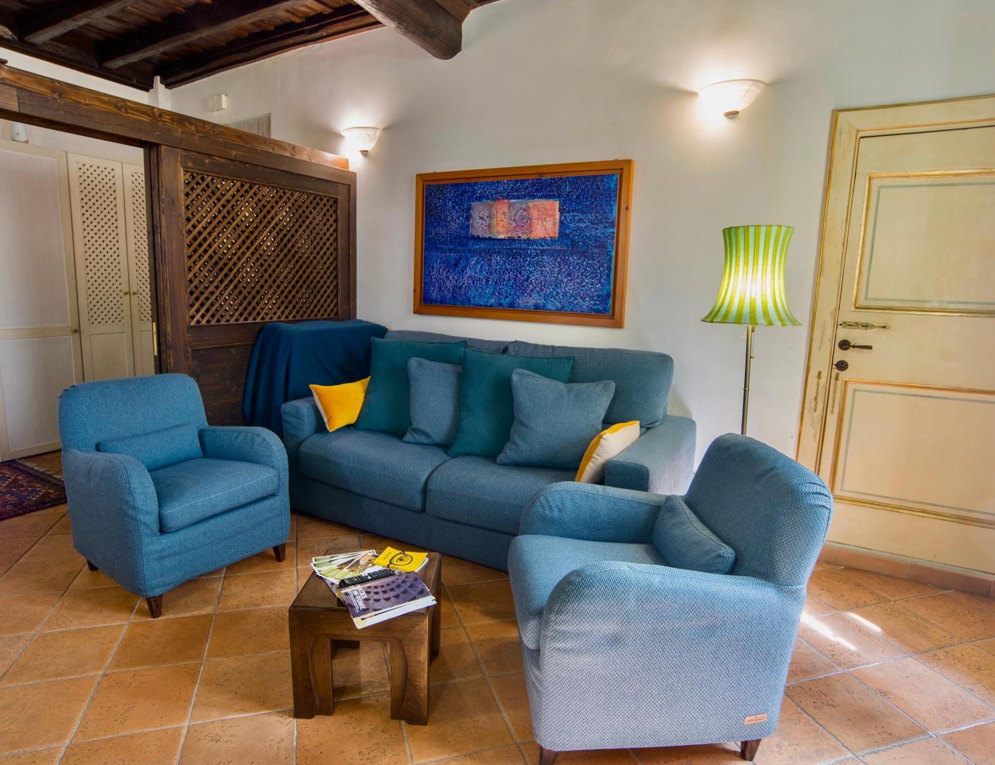 Apartment Trevi Fountain Rome