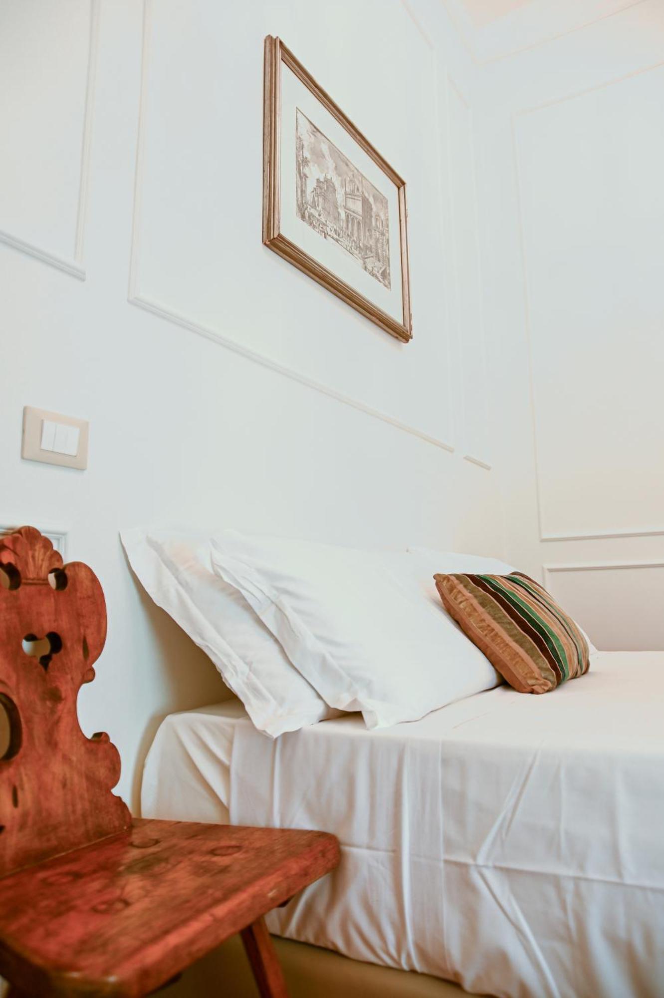 Couette-café Feliz In Rome