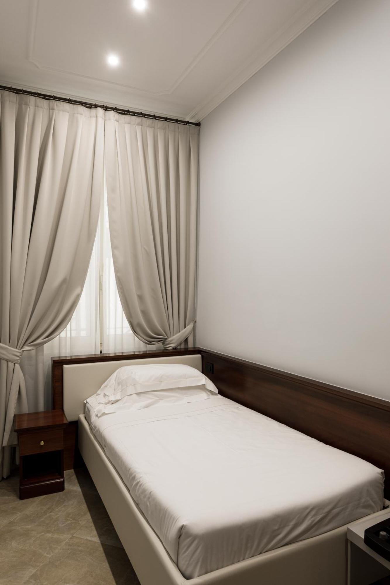 Esposizione Boutique Hotel 3*
