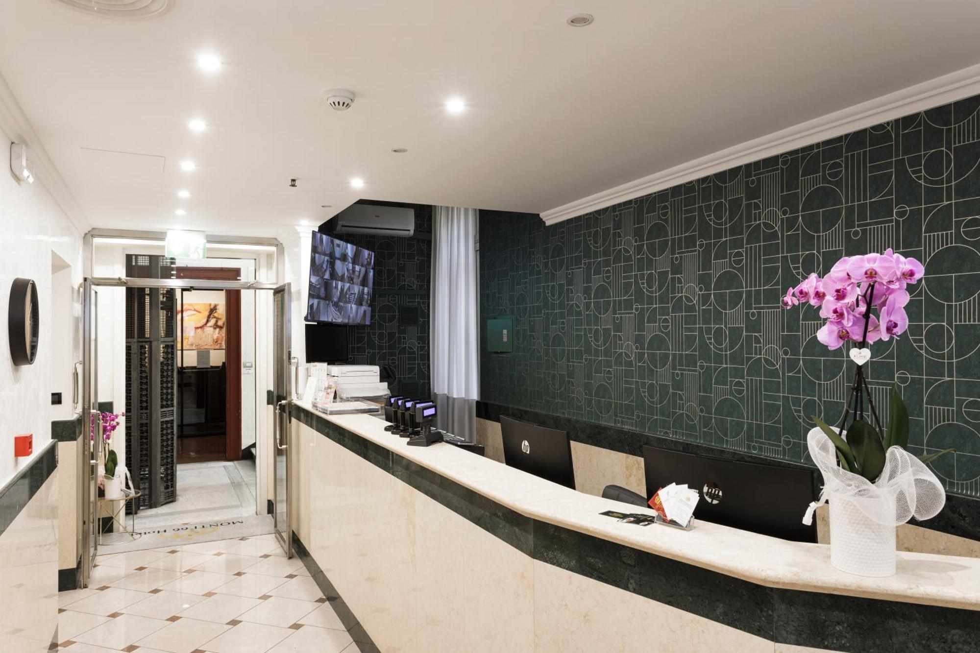 Esposizione Boutique Rome