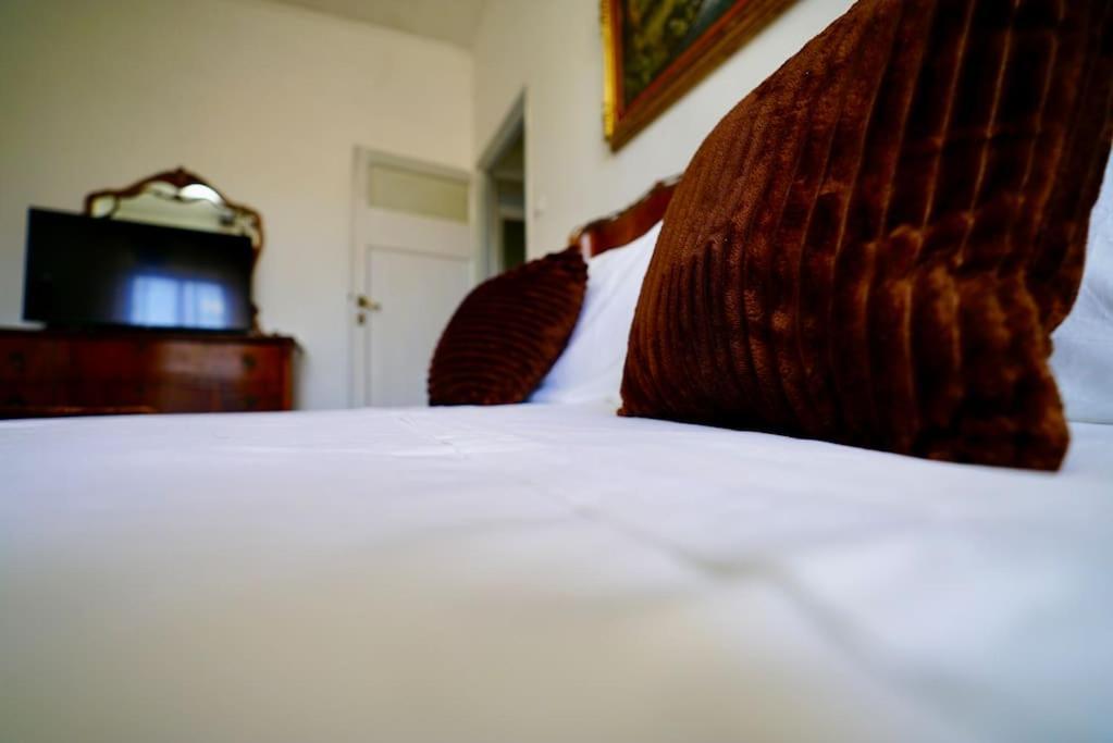 Appartement Nine Stops From The Colosseum Rome