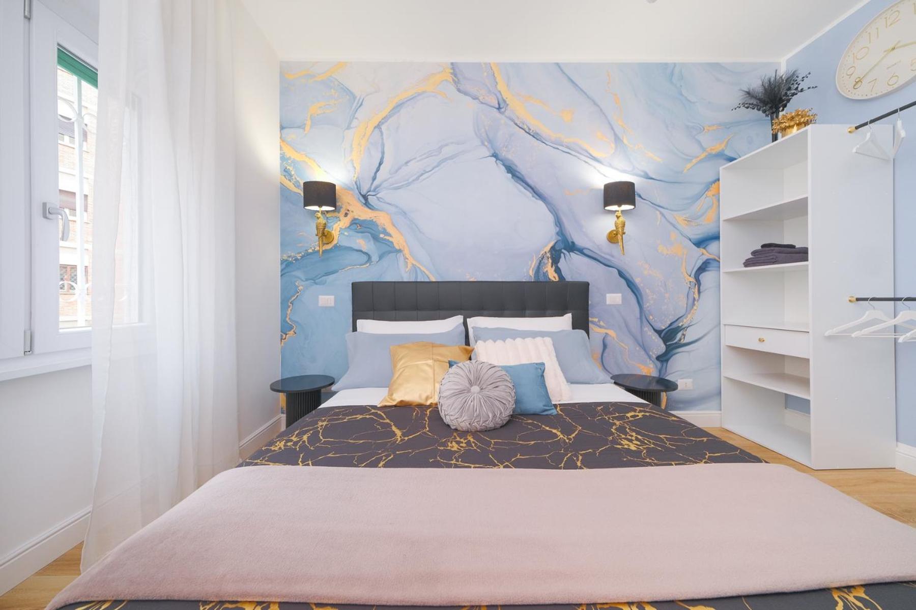 The Blue Iris Rome