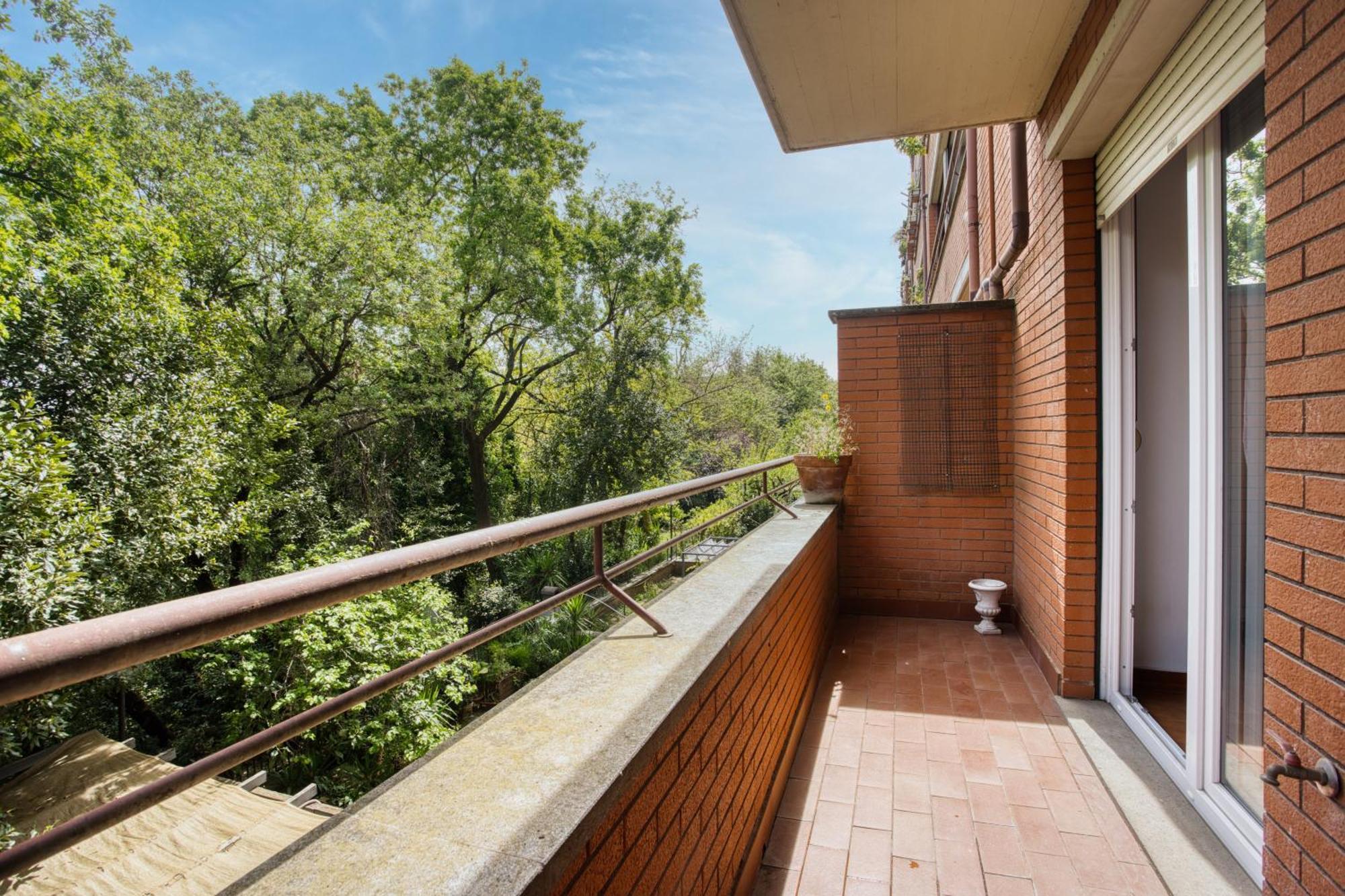Domus Parnaso - Eur * Rome