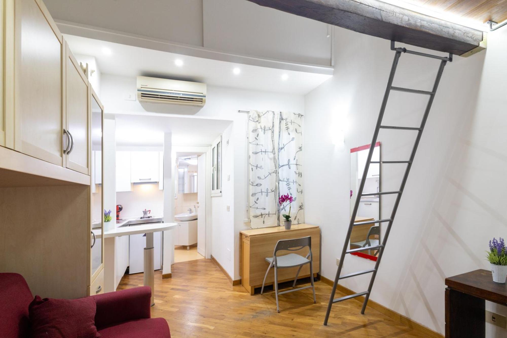 Pandosia Loft Apartment