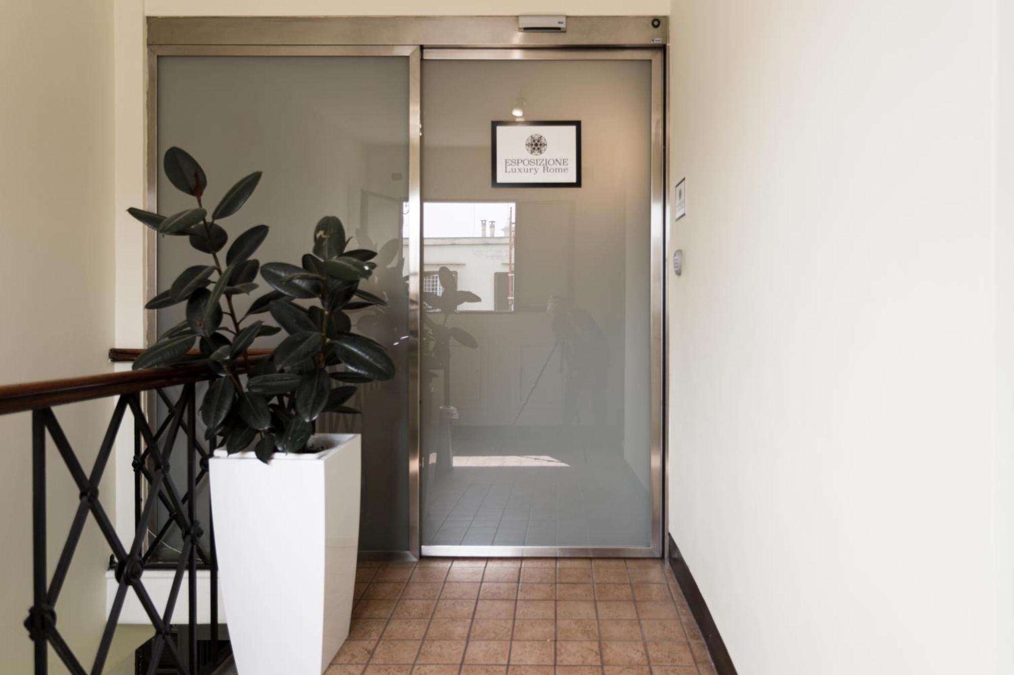 Esposizione Luxury 3*