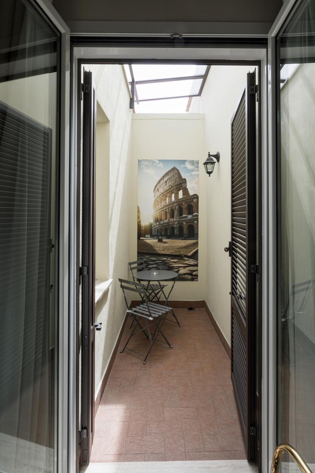 Hotel Esposizione Luxury 3*
