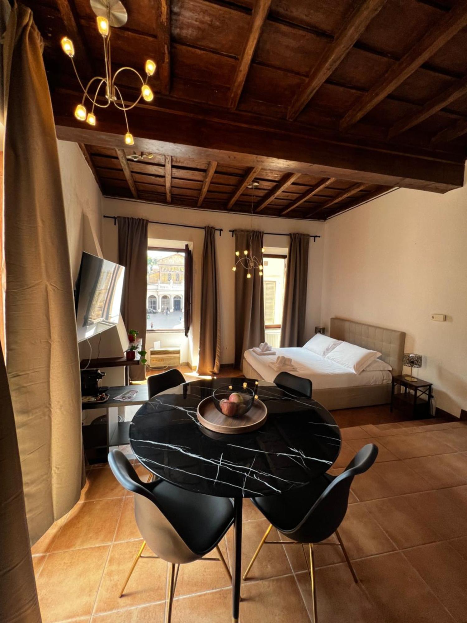 Imperial House San Calisto 7 Holiday home Rome