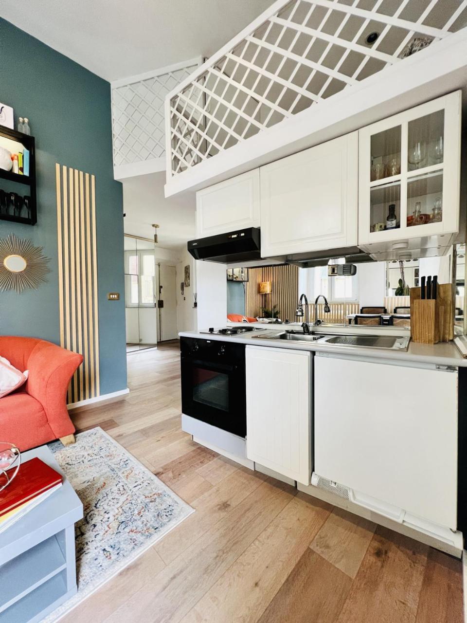 Srental House