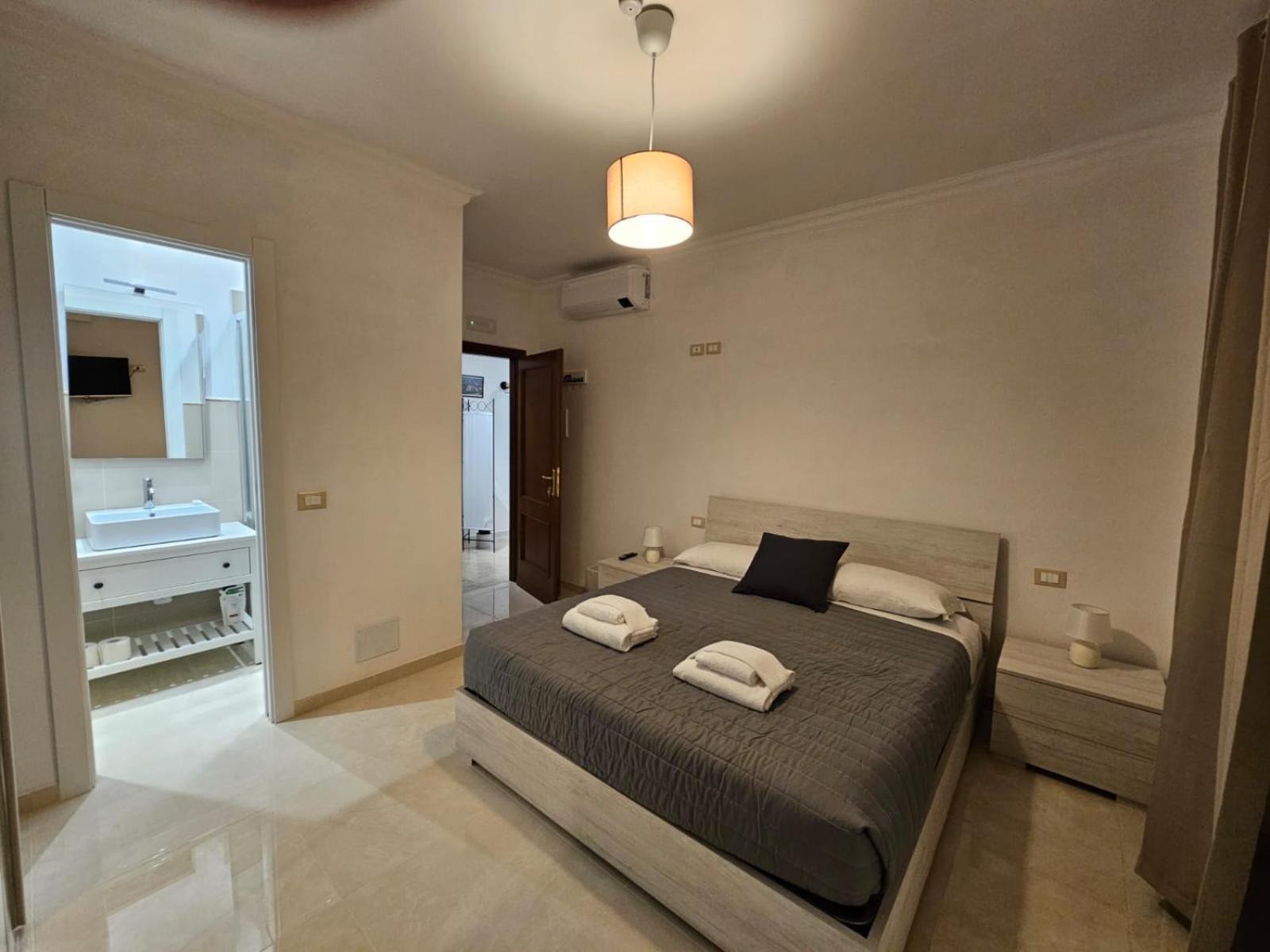 Be Your - Stendardi's House *
