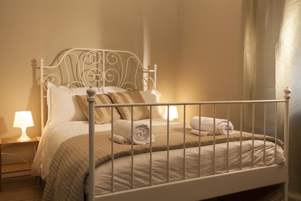 Un Attimo A Bed & Breakfast
