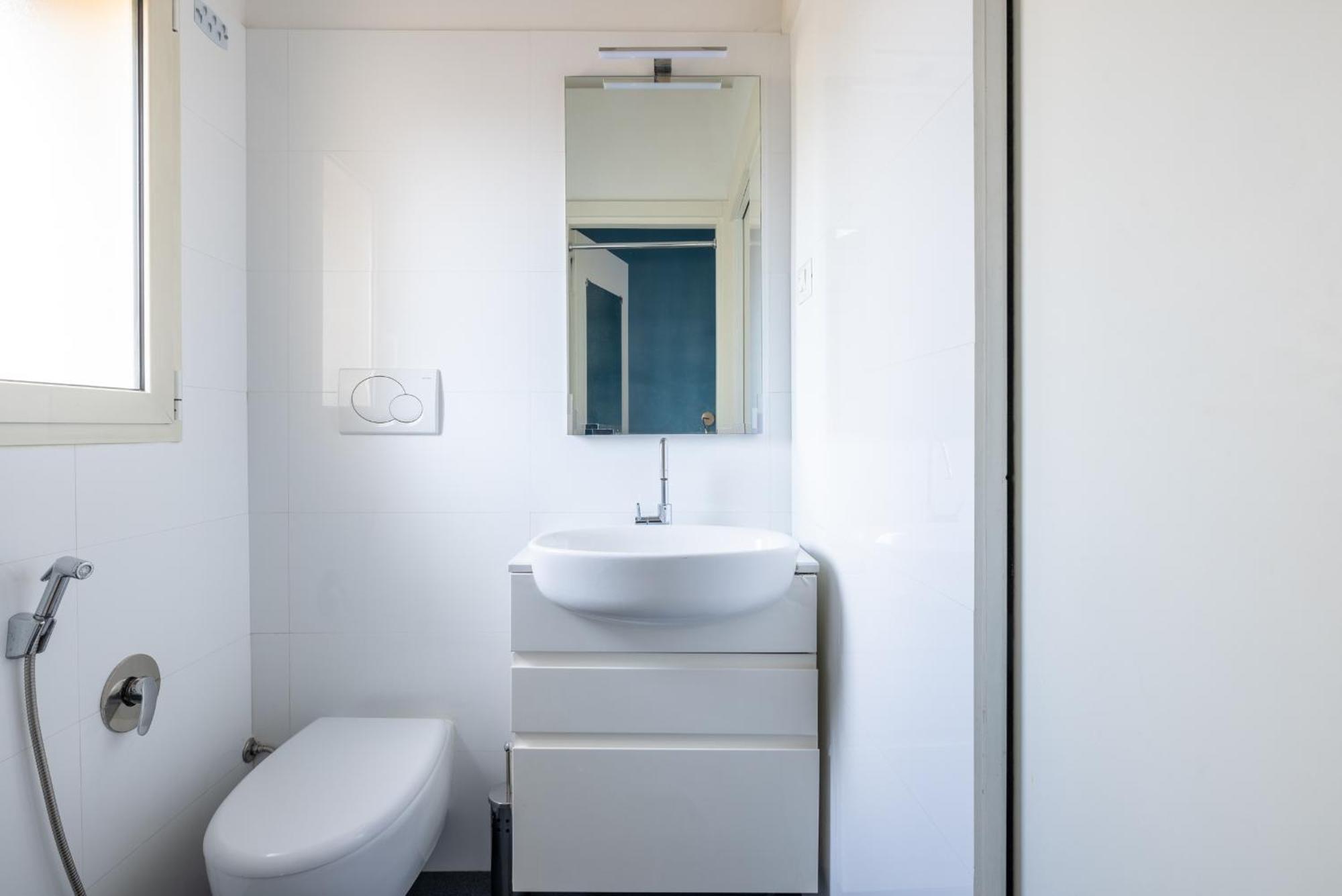 Elegant With Two Bedrooms Appartement