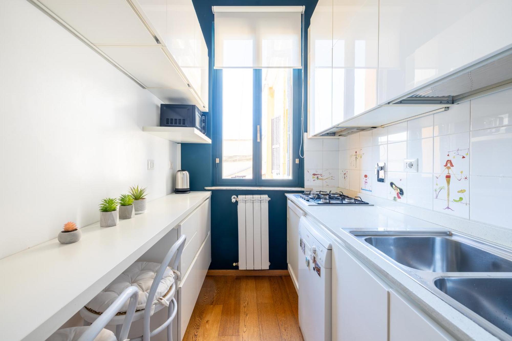 Elegant With Two Bedrooms Appartement *