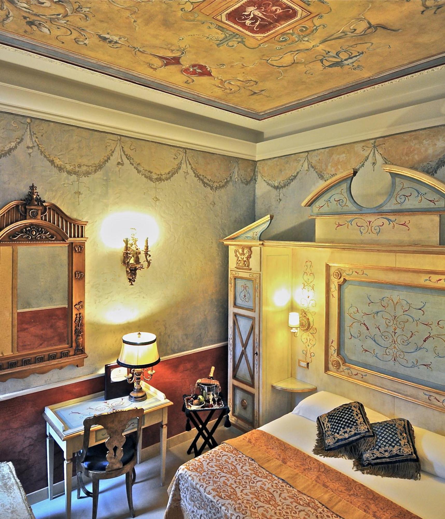 Hotel Romanico Palace Luxury & Spa Rome