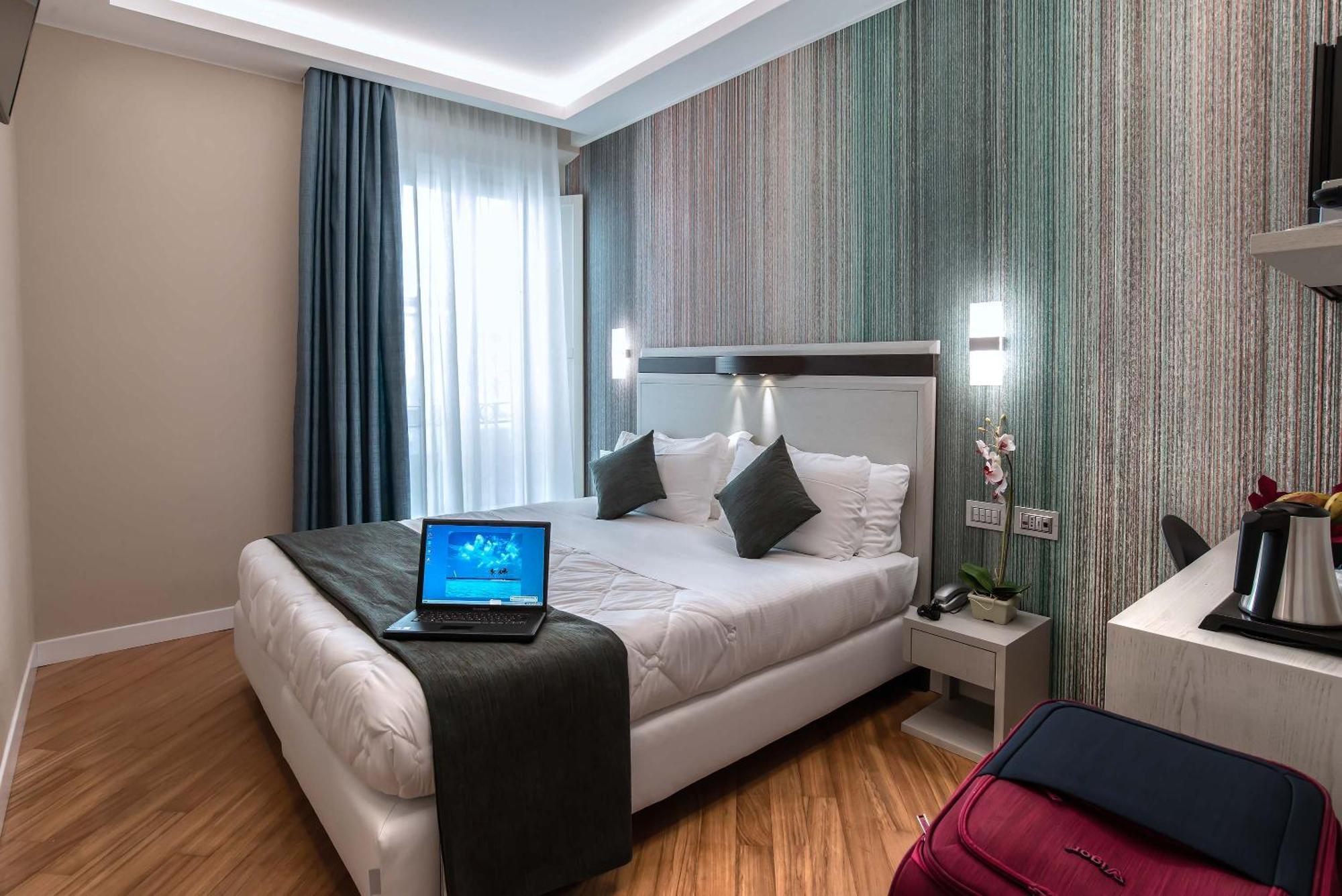 Hotel Memphis 4*