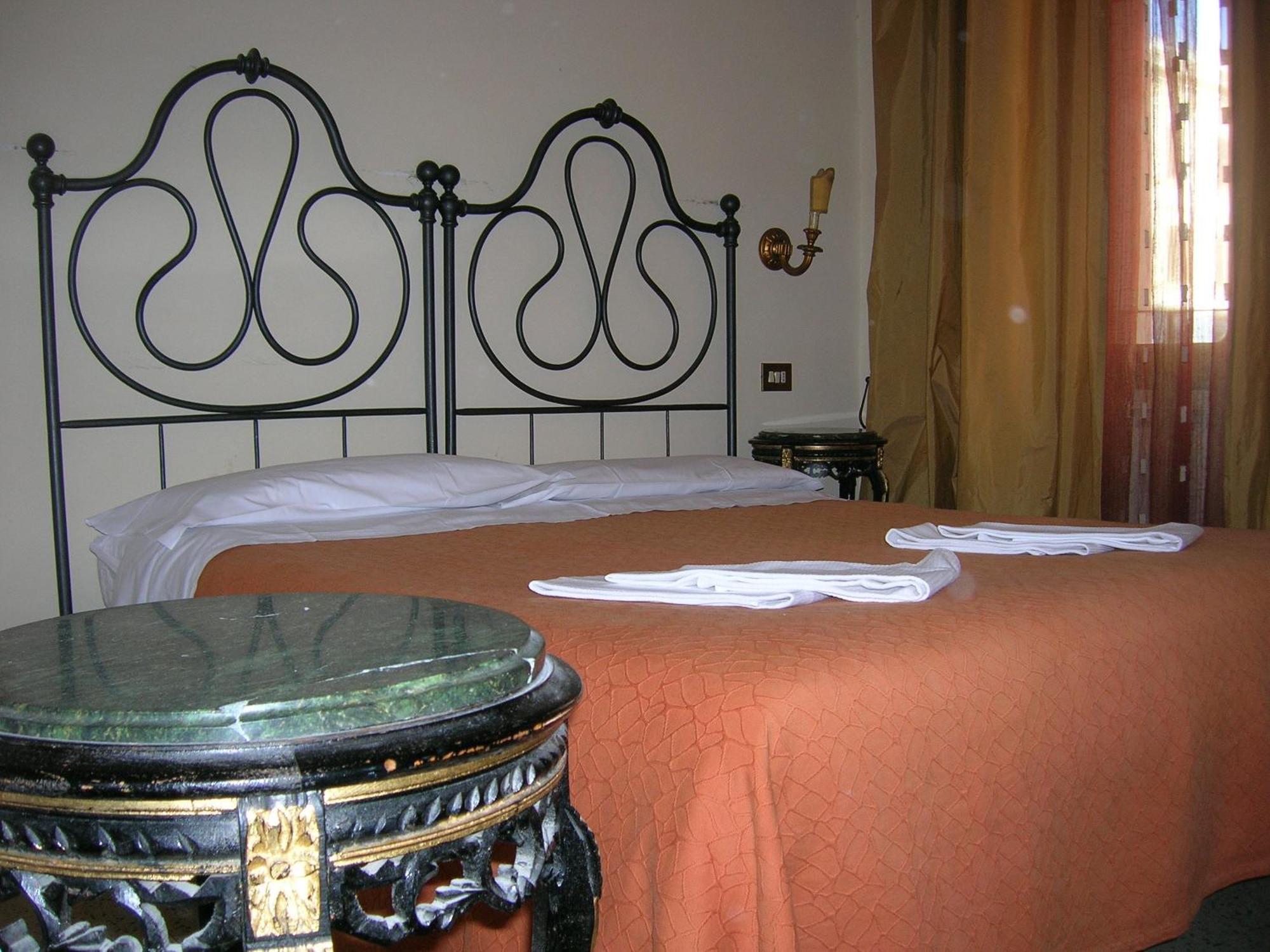 Maison De Marta Rome