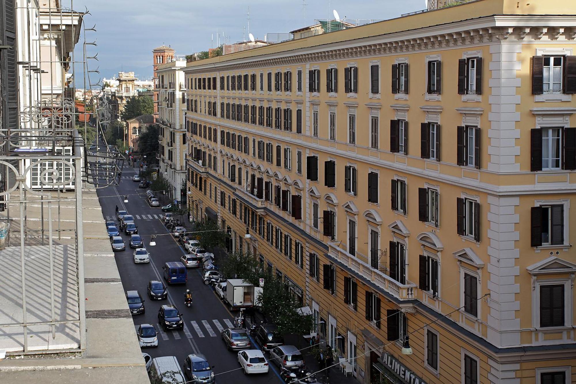 Angels In Rome