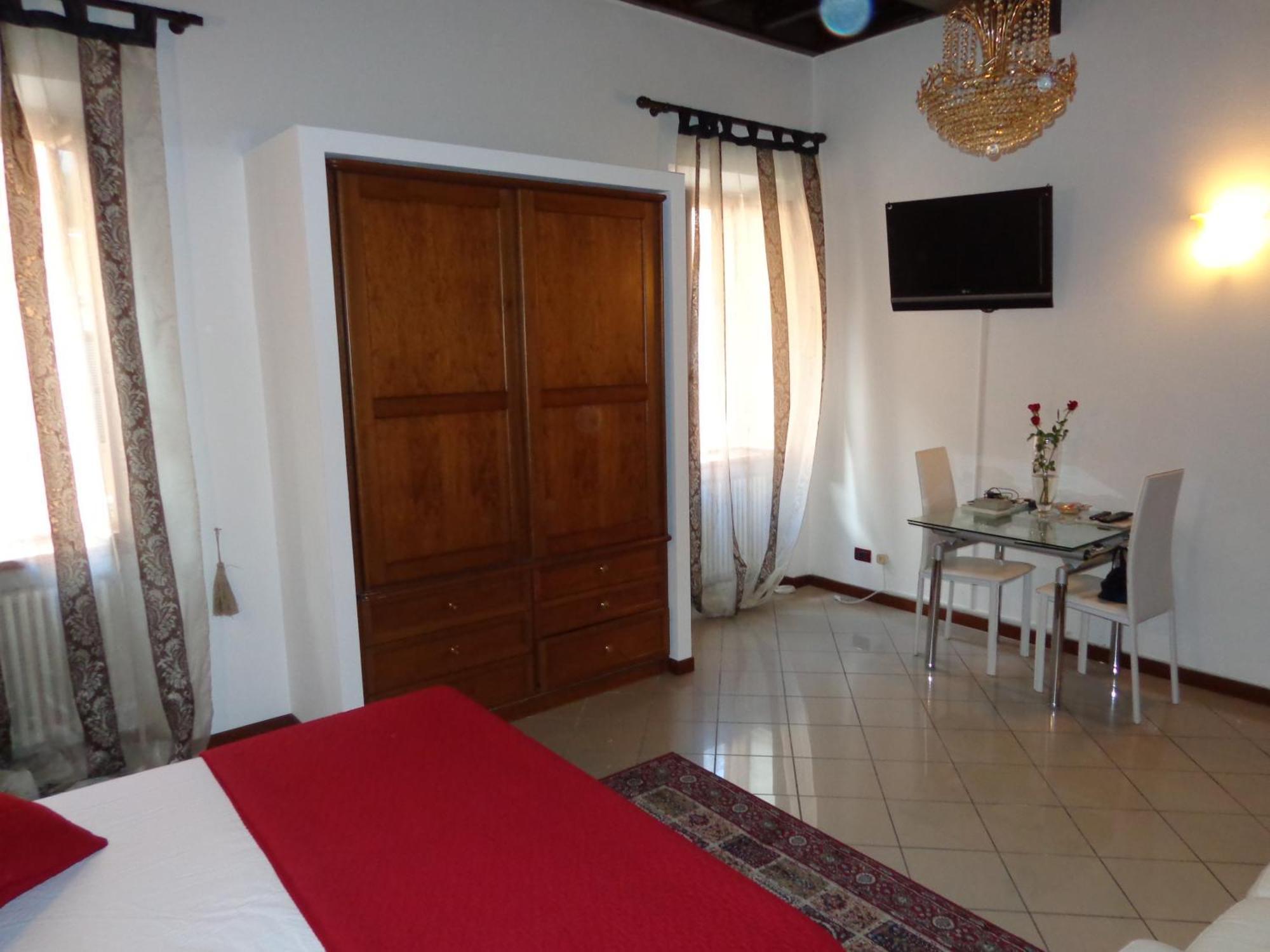 Borgo Pio 91 Rome