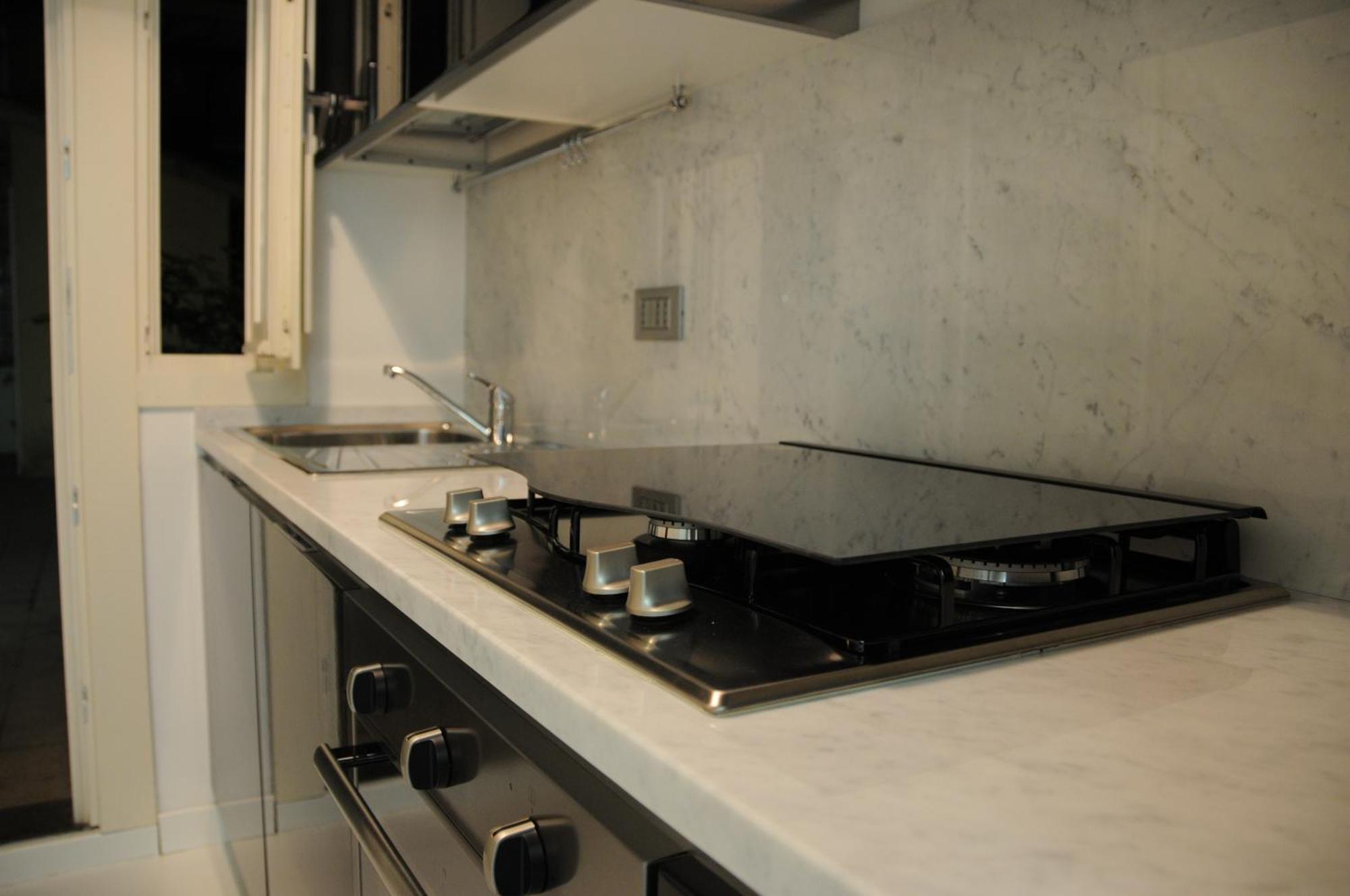 White Style Gambero Roma
