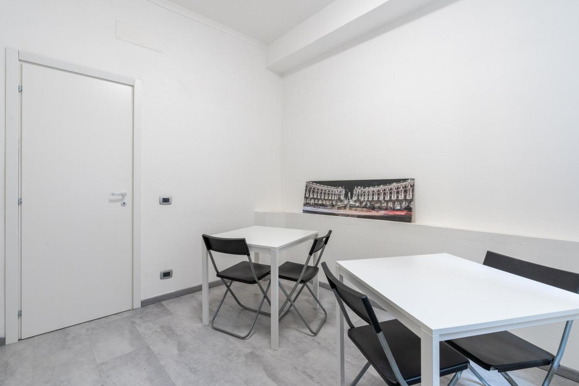 Affittacamere Amazing Near To Colosseo And Subway *