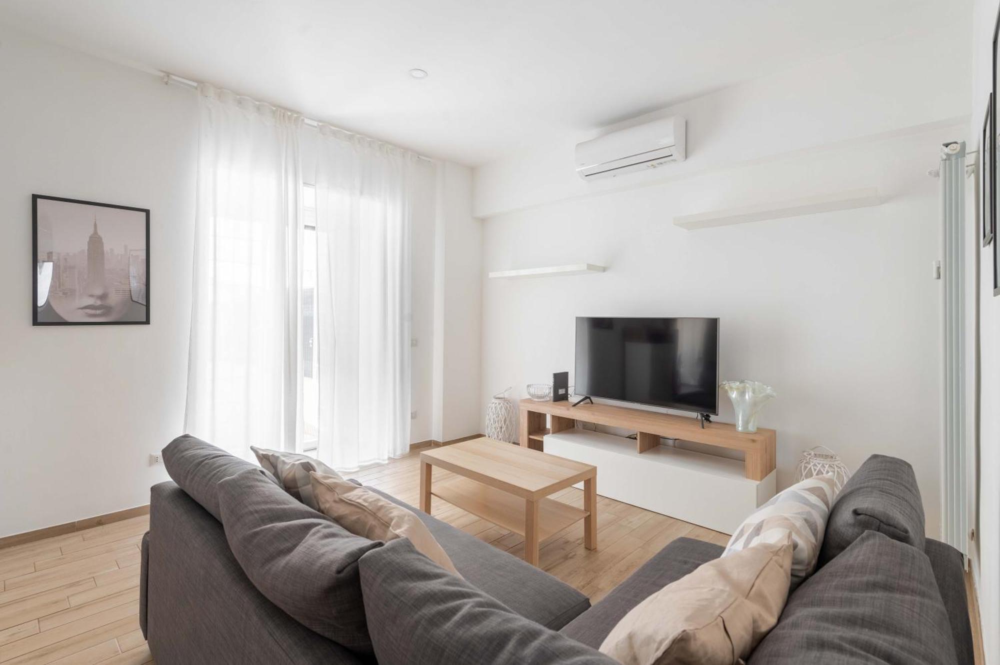 Loverhome 1 Rome
