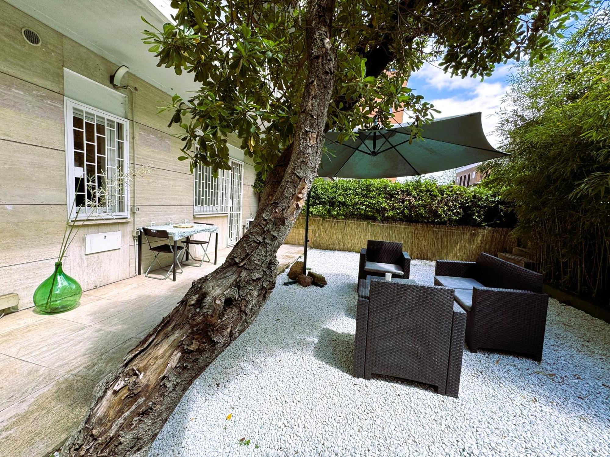 Apartment Vatican Garden Oasi *
