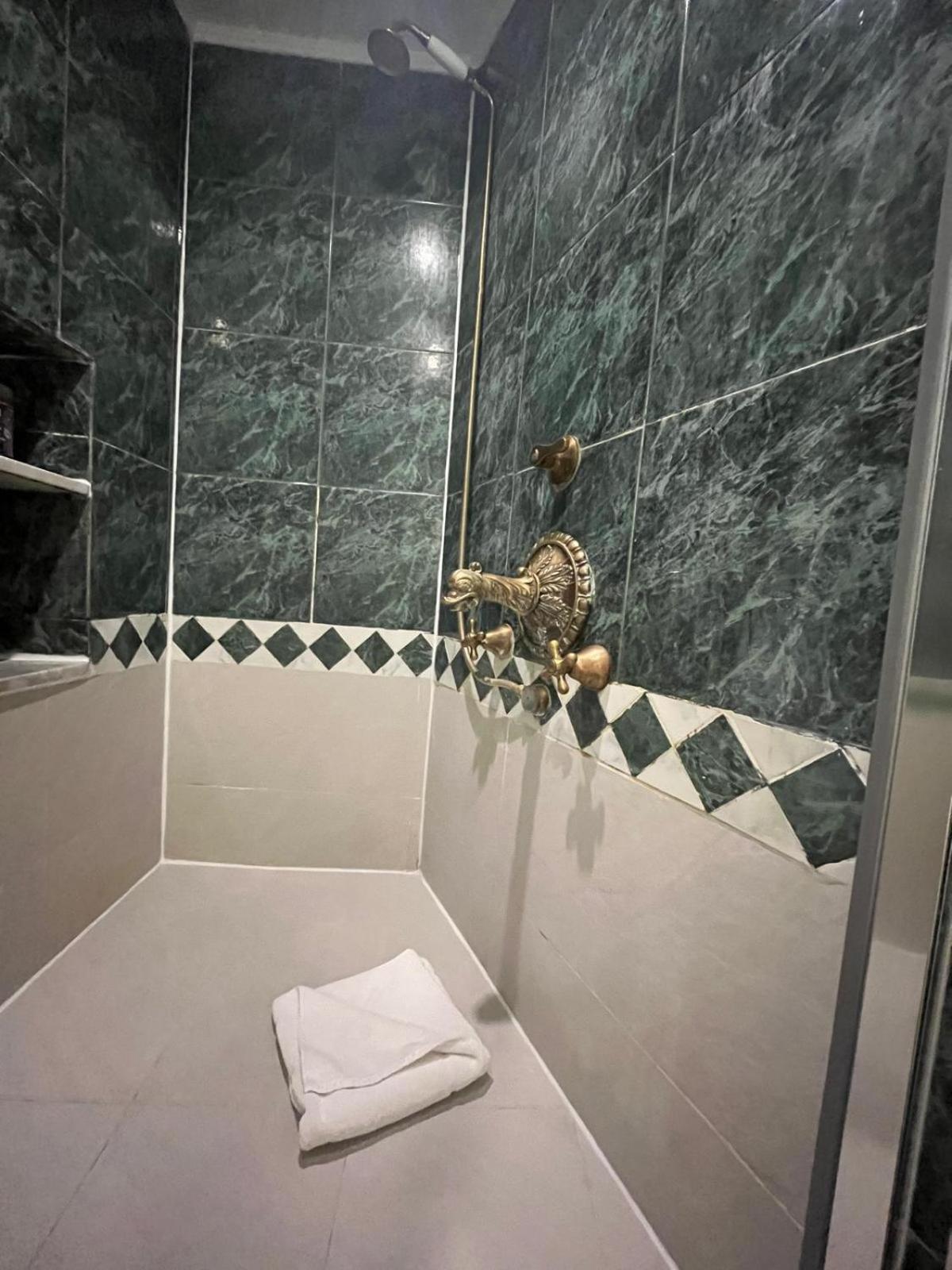 Appartement Crispi 30 Stylish *