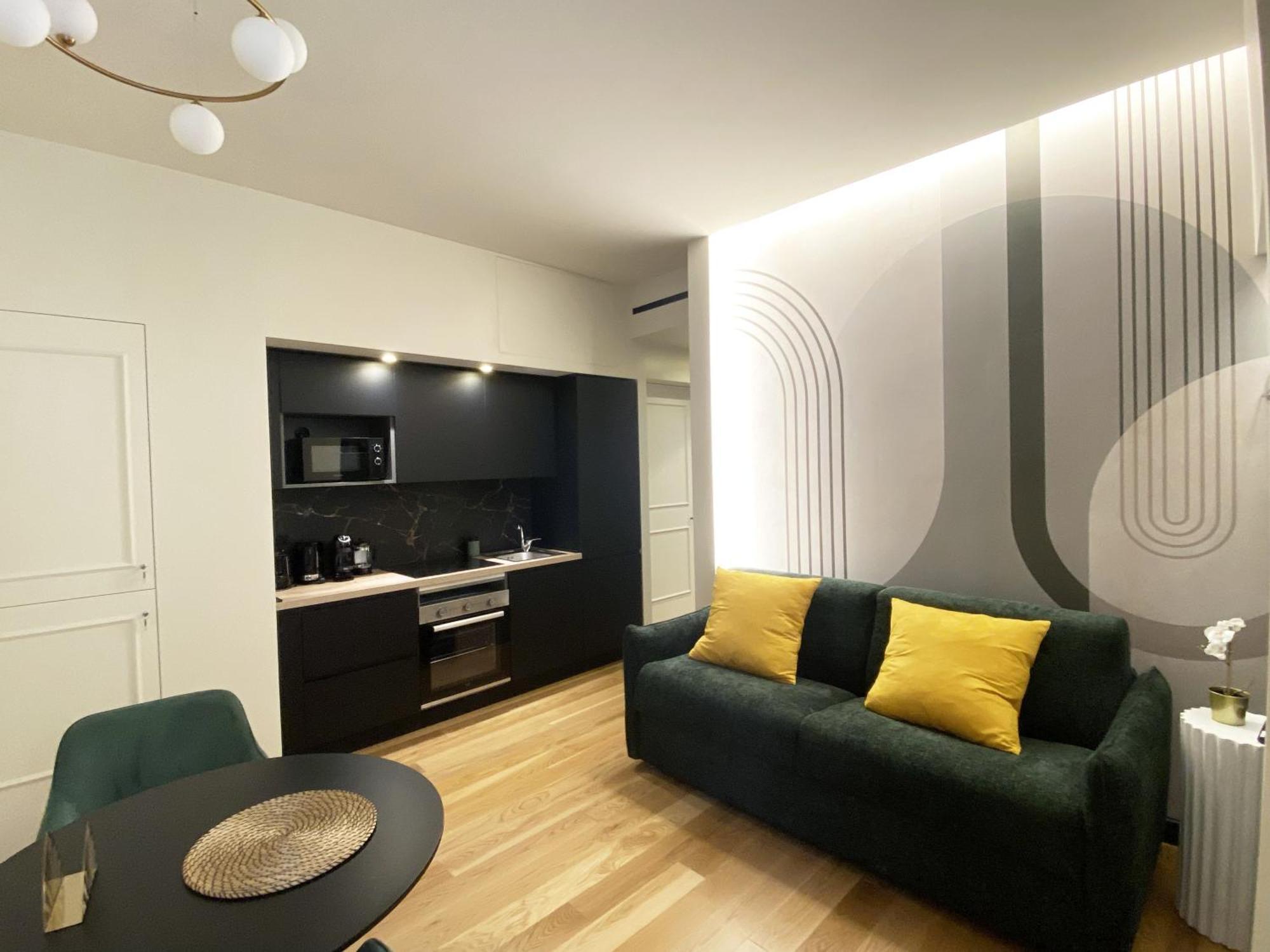 Iconic San Giovanni - House With Private Parking Roma